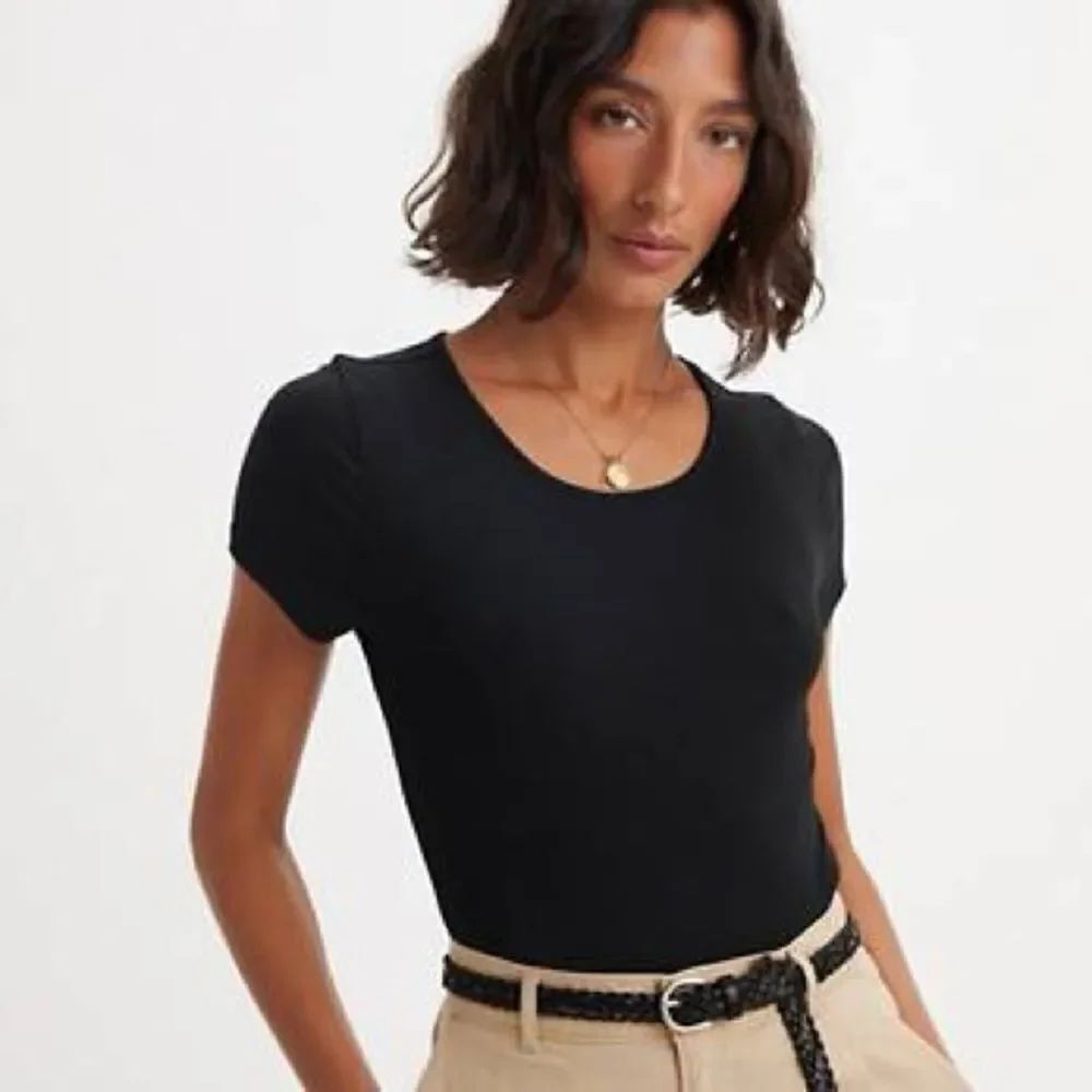 Quince Black Women's Short Sleeve Top